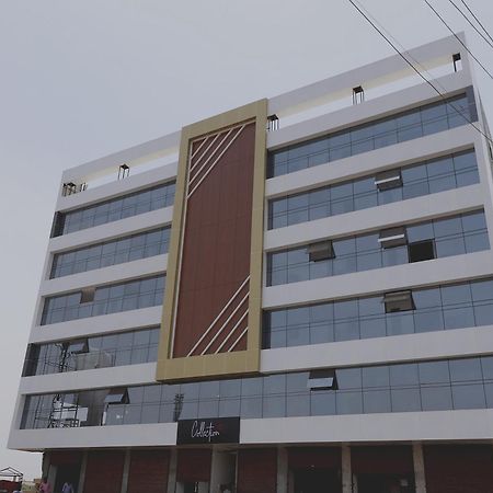 Collection O Manjari - Mundhwa Road Formerly 7 Treats Экстерьер фото